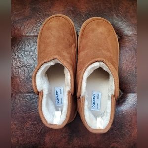 Old Navy brown ankle boots us 6